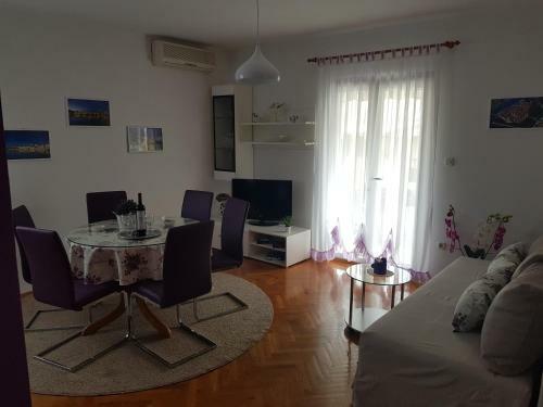 Apartments Ivona