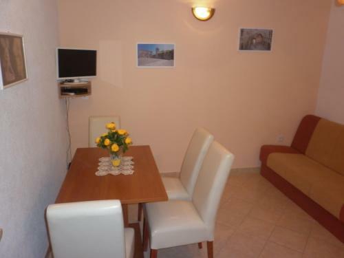 Apartments Ivona