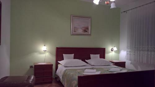 Apartments Ivona