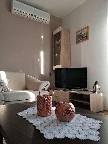 Apartments Ivona