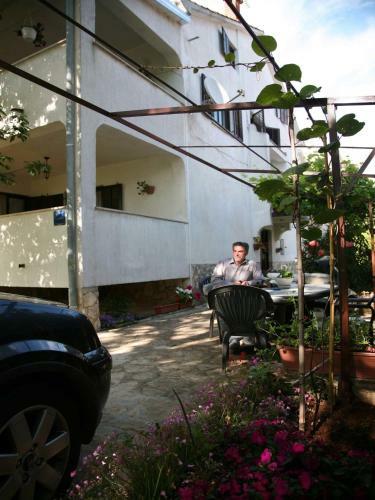 Nada Apartments