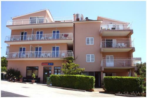 Apartments Silvija