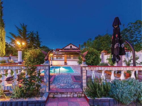 Holiday Home Krasica With Hot Tub X
