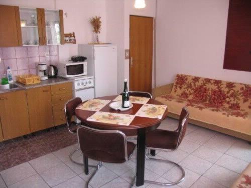 Apartment Bo�idar