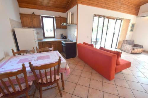 Apartments Gacina