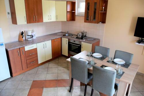 Apartments Muntidor