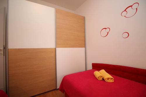 Apartments Ferjan?i?