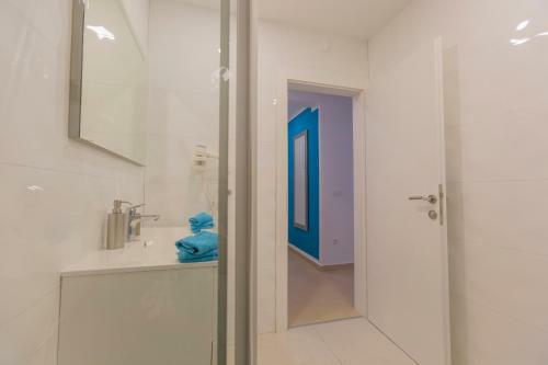 Lux Apartments