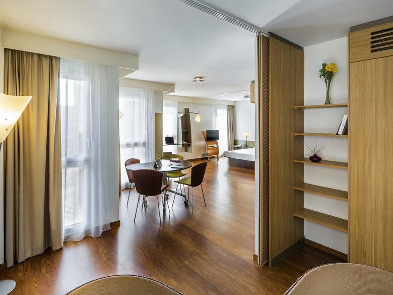Apts Adagio Aparthotel Nantes Centre