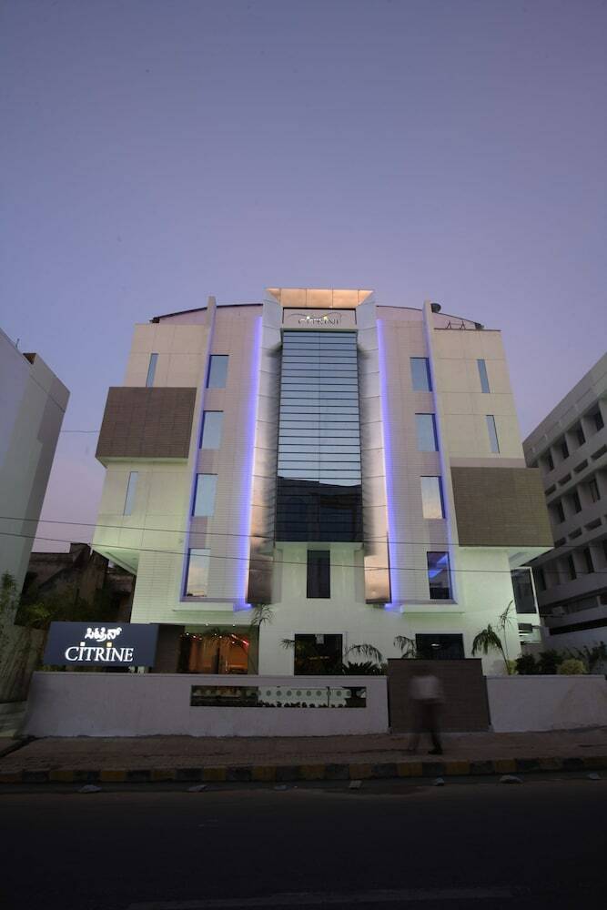 Hotel The Citrine