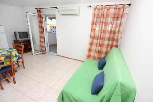 Apartment Podstrana 5226b