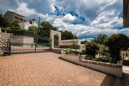 Apartment Crikvenica 11307a