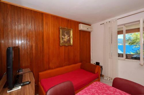 Apartment Arbanija 8651b