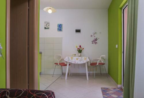 Apartments Ella