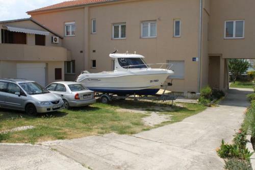 Apartment Privlaka 6300c