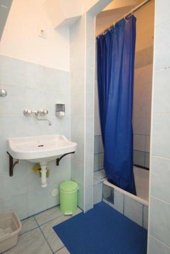Apartment Privlaka 6300c