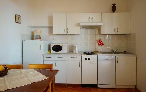 Apartments Lina