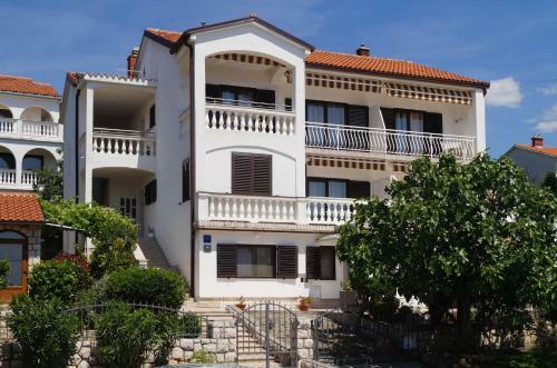 Apartments Lina