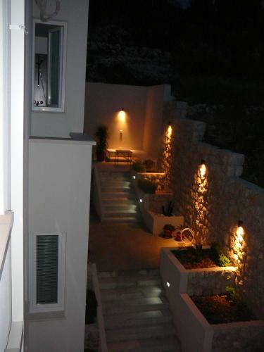 Apartments Lianto