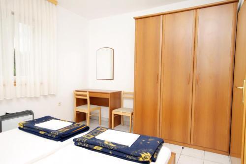Apartment Jadranovo 5521c