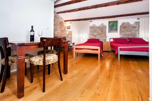 Apartamentos Studios Villa Oscar