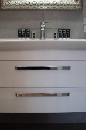 Hostal Center Luxury Rooms 3