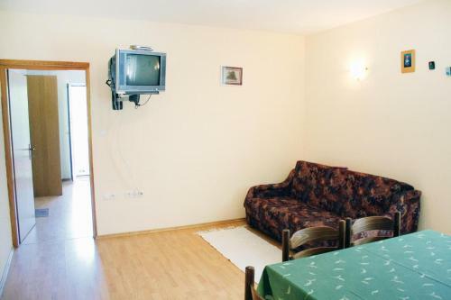 Apartments With A Parking Space Kampor (rab) - 5029