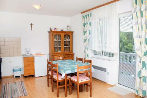 Apartments With A Parking Space Kampor (rab) - 5029