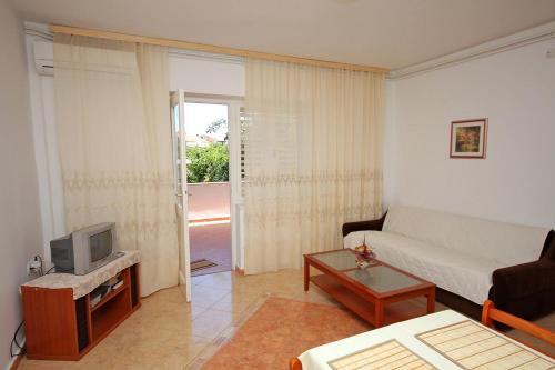 Seaside Apartments With A Swimming Pool Banjol (rab) - 5007