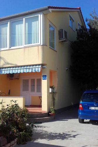 Seaside Apartments With A Swimming Pool Banjol (rab) - 5007