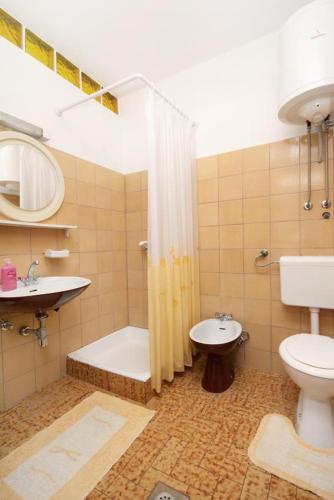 Apartments With A Parking Space Baska Voda (makarska) - 4759