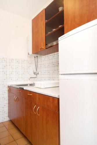 Apartments With A Parking Space Baska Voda (makarska) - 4759