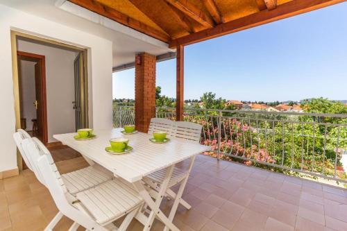 Apartment Biograd Na Moru 11327b