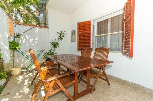 Apartment Biograd Na Moru 11327b