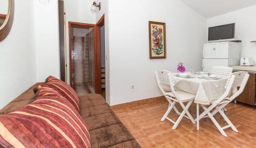 Apartment Biograd Na Moru 11327b