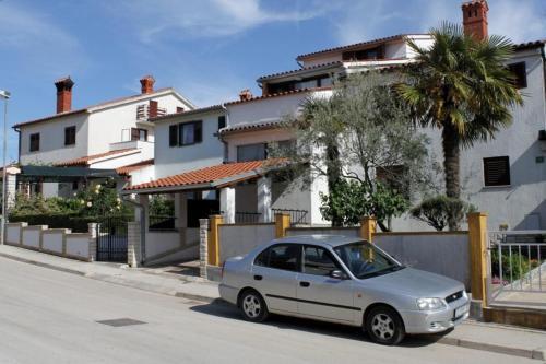 Apartment Stinjan 7603a