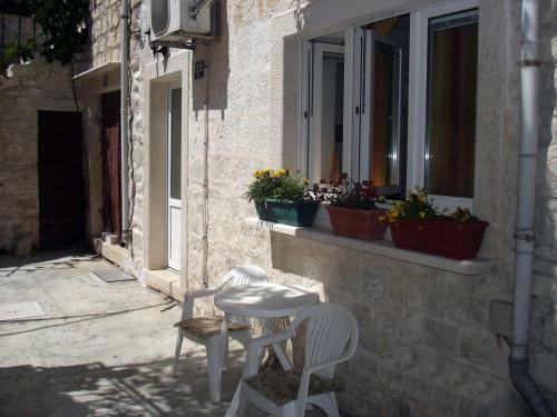 Apartamentos Studio Pucisca 11263a