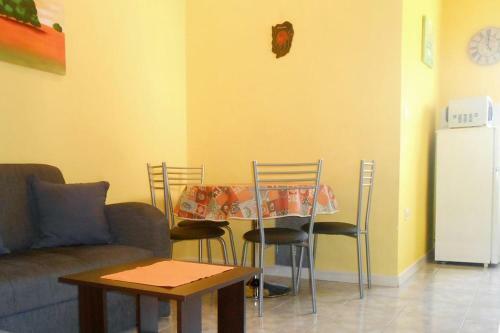 Apartments With A Parking Space Umag - 7109