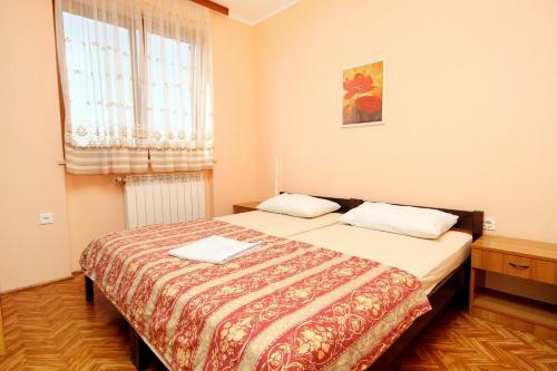 Apartments With A Parking Space Umag - 7109