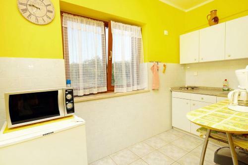 Apartments With A Parking Space Umag - 7109