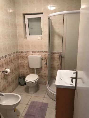 Apartments Leona