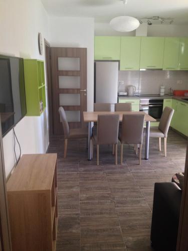 Apartment ?i?ula