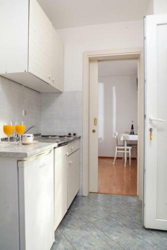 Apartment Tucepi 2677b