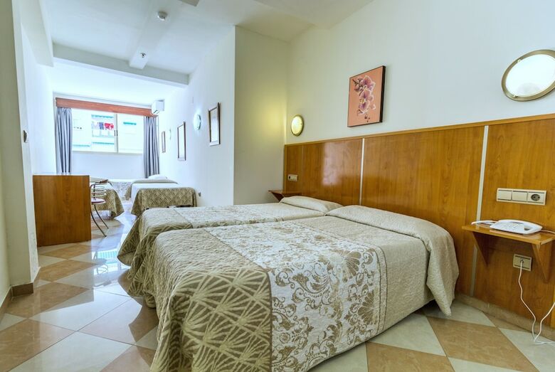 N.ch Hotel