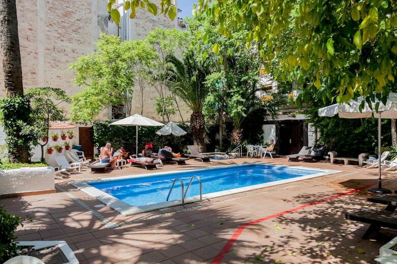 Hotel Gale�n / Gale�n Pavill�n
