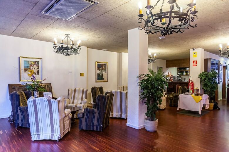 Hotel Gale�n / Gale�n Pavill�n