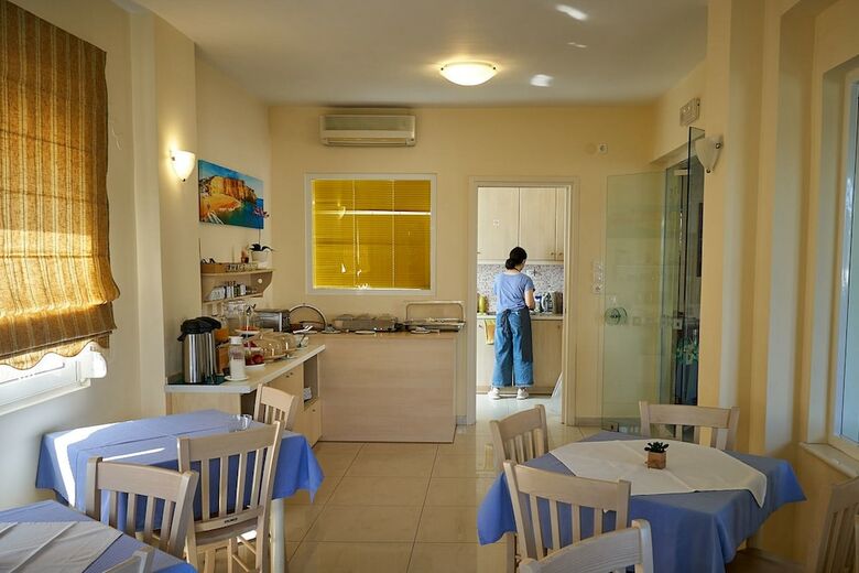 Aparthotel Apartments Apollon