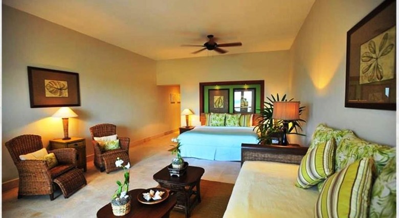 Hotel Xeliter Golden Bear Lodge