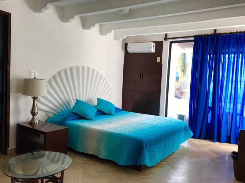 Hotel Ixtapa Palace Resort