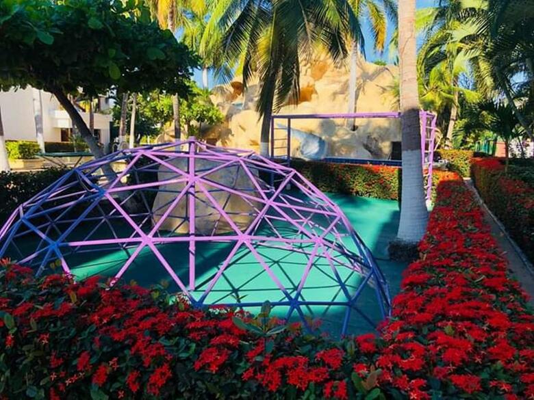 Hotel Ixtapa Palace Resort